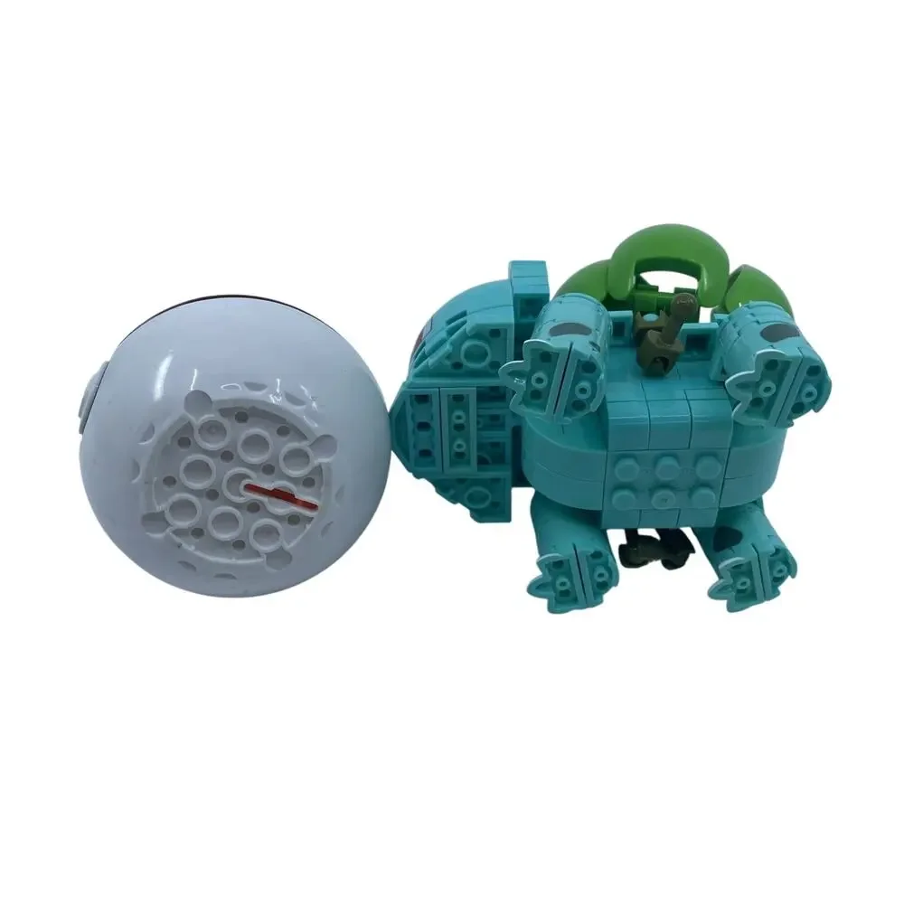 Pokemon Mega Construx Figure Lot Poke Balls Build & Show Charmander